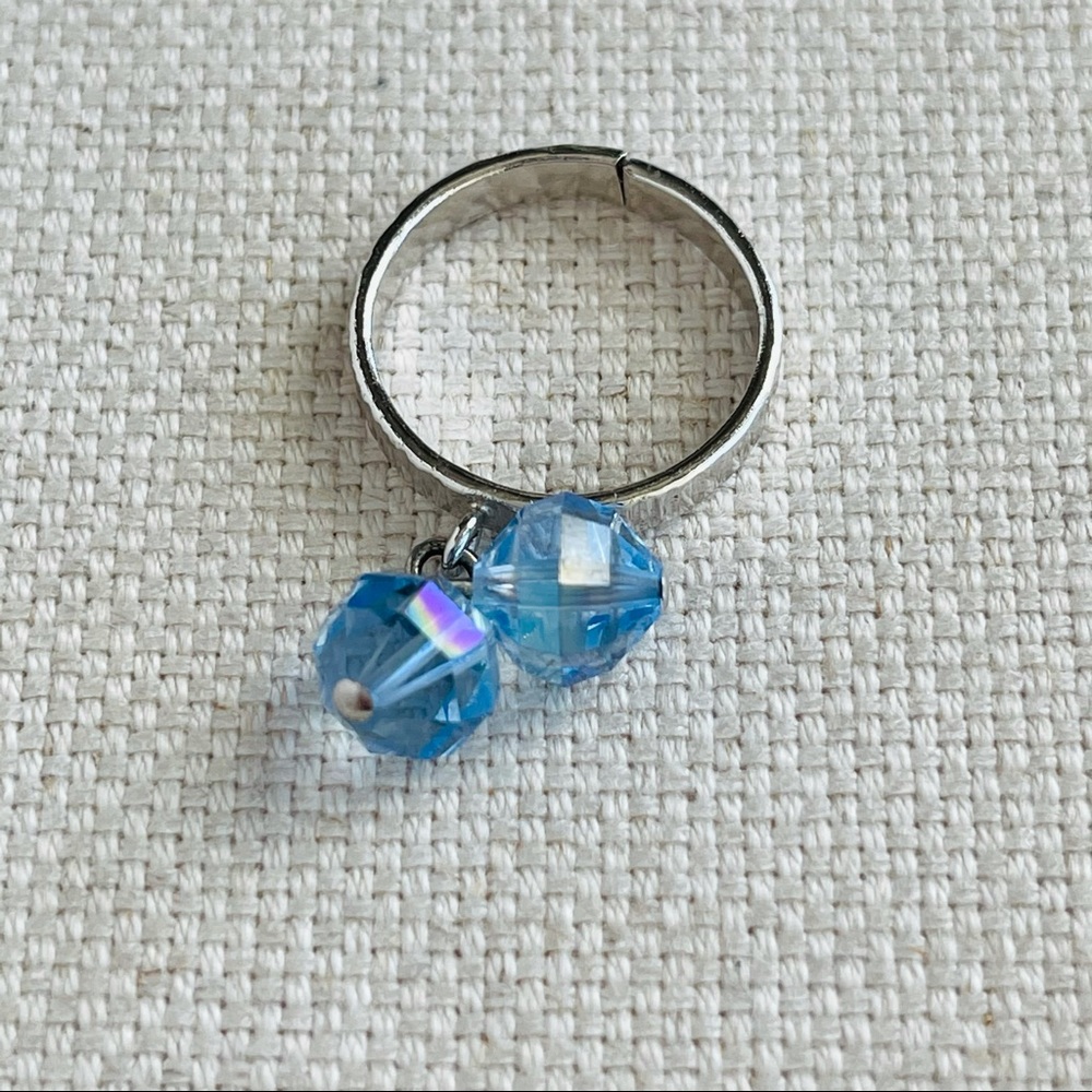 [FINAL BEST PRICE] Silver Ring with 2 Light Blue Crystals